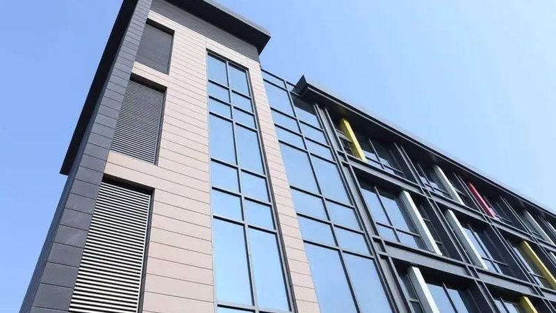 断桥铝之外：探索门窗幕墙的替代方案**